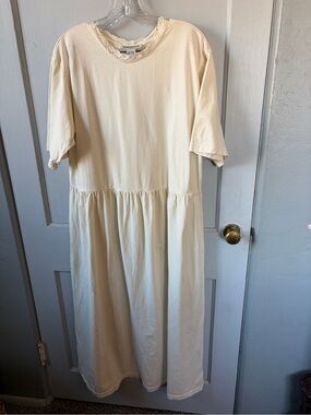 Timbuk2 Cream Midi Dress with Lace Trim